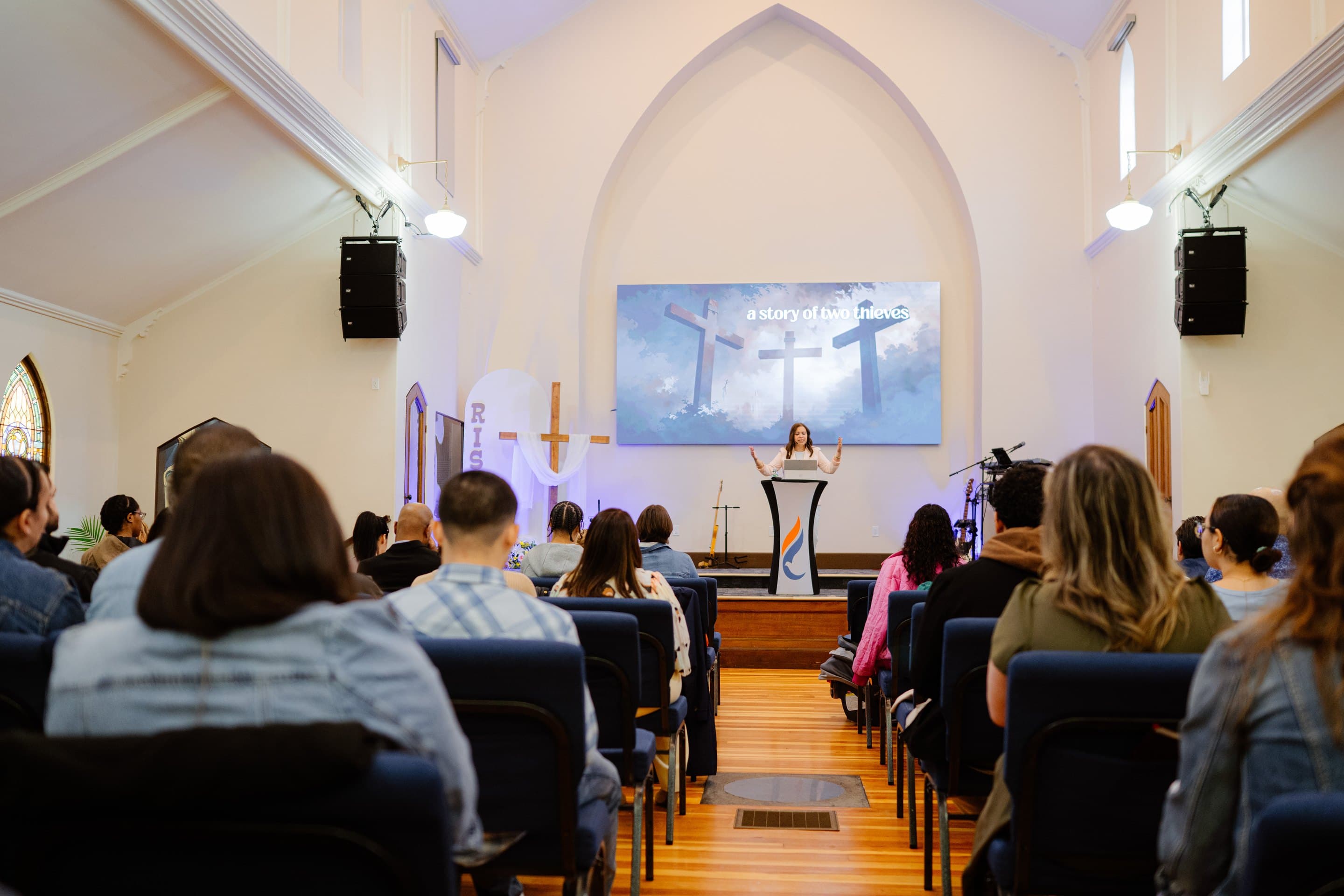 Worship and teaching at GracePoint Church